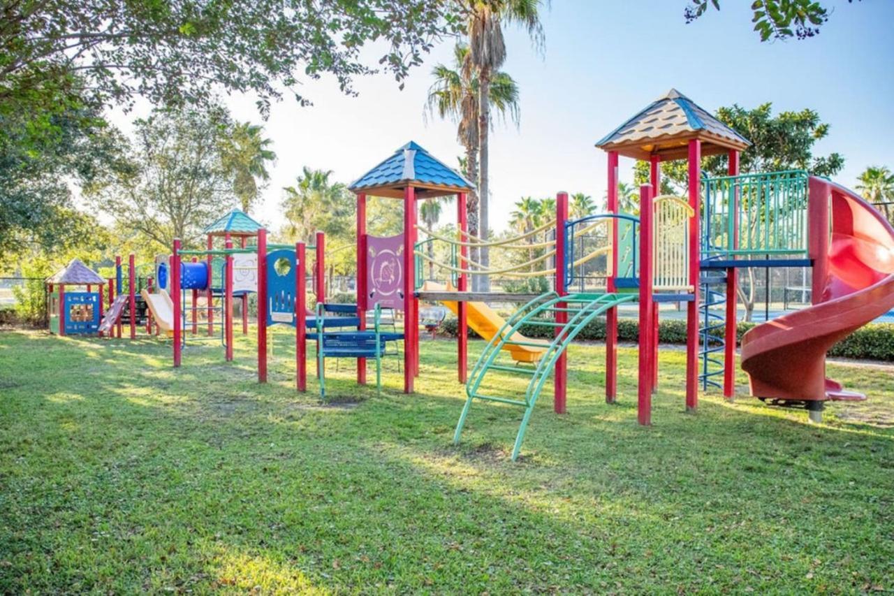 Florida Poolside Paradise With Tennis And Gym Appartement Destin Buitenkant foto